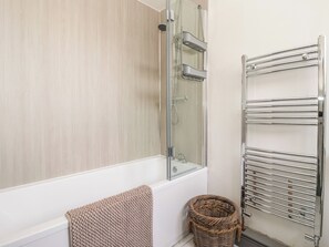 Shower - Mallard Cottage (Driffield)