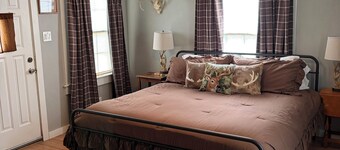 A beautifully renovated 1950s cottage located in the heart of Brady, Texas.