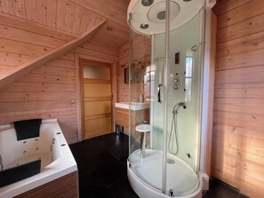 House | Bathroom - Forest Villa, Rural Twente (Den Ham)