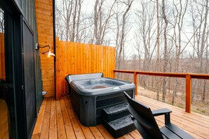 Terrace/patio - Hickory Hollow | Hocking Hills, Hot Tub, Romantic (McArthur)
