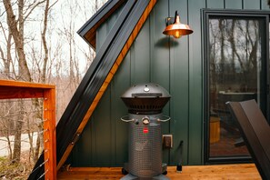 Terrace/patio - Hickory Hollow | Hocking Hills, Hot Tub, Romantic (McArthur)