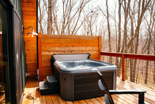 Terrace/patio - Cherry Hollow | Hocking Hills, Hot Tub, Romantic (McArthur)