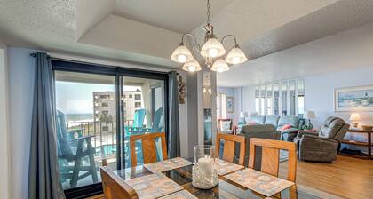'the Lookout' Indian Beach Condo w/ Pool & Ocean