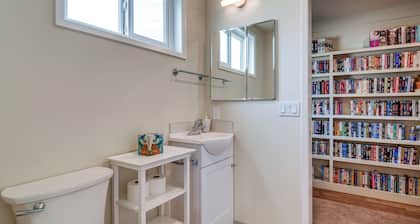 Casa Luna - Mtn Views in South San Francisco!