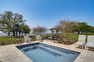 House (3 Bedrooms) | Front of property