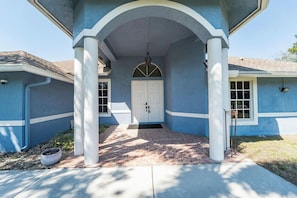 1285587thStreetN-11