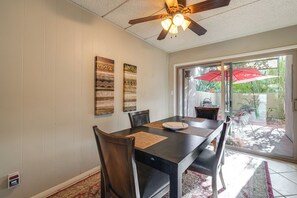 Apartment (2 Bedrooms) | Interior - Pool Access & Private Patio! Prime Arcadia Condo (Phoenix)