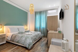 Iron/ironing board, WiFi, bed sheets, wheelchair access - Room 'Green Roof Palermo - 4 Salvia' with Wi-Fi and Air Conditioning (Palermo)
