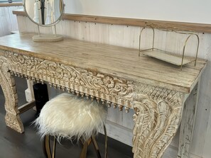 Cottage | Interior - Little Acorn (Whitby)