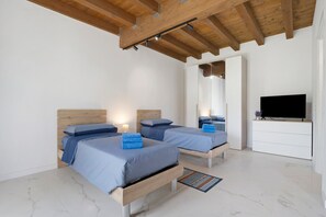 Room - Apartment 'Alessia' with Shared Pool, Garden, and Wi-Fi (Jesolo)