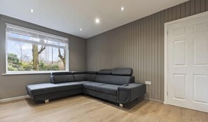 Living area - Rosie`s Central Stay and Parking (Nottingham)