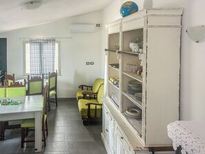 Basic Room | Dining - Annarosa08 (Sorso)