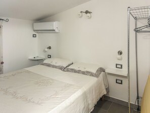 Classic Room | Free WiFi - Annarosa08 (Sorso)