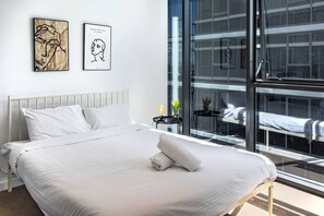 Desk, iron/ironing board, WiFi, bed sheets - City & River View High Level 2BR (South Brisbane)