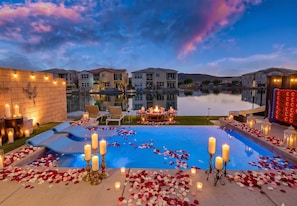 Pool - Sunset by the Lake · Heated Pool, Spa & Arcade (Indio)