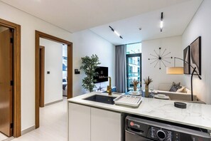 Interior - Elegant 1BR with Balcony & Skyline Views (Dubai)