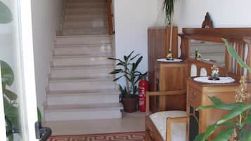 Standaard appartement, uitzicht op de stad | Interieur