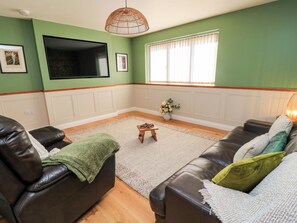 Cottage | Living area - The Old Dairy (Honiton)