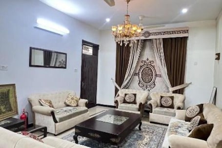 Living area. Kashiyana Guest House