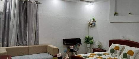 アイロン / アイロン台、WiFi、ベッドシーツ