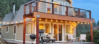 Charming Lake House