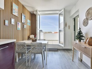 Dining - Appartement avec terrasse ensoleillée sur le port Olona (Les Sables-d'Olonne)