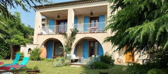 Guest Room “La Grande Calade” with Mountain View, Terrace and Wi-Fi