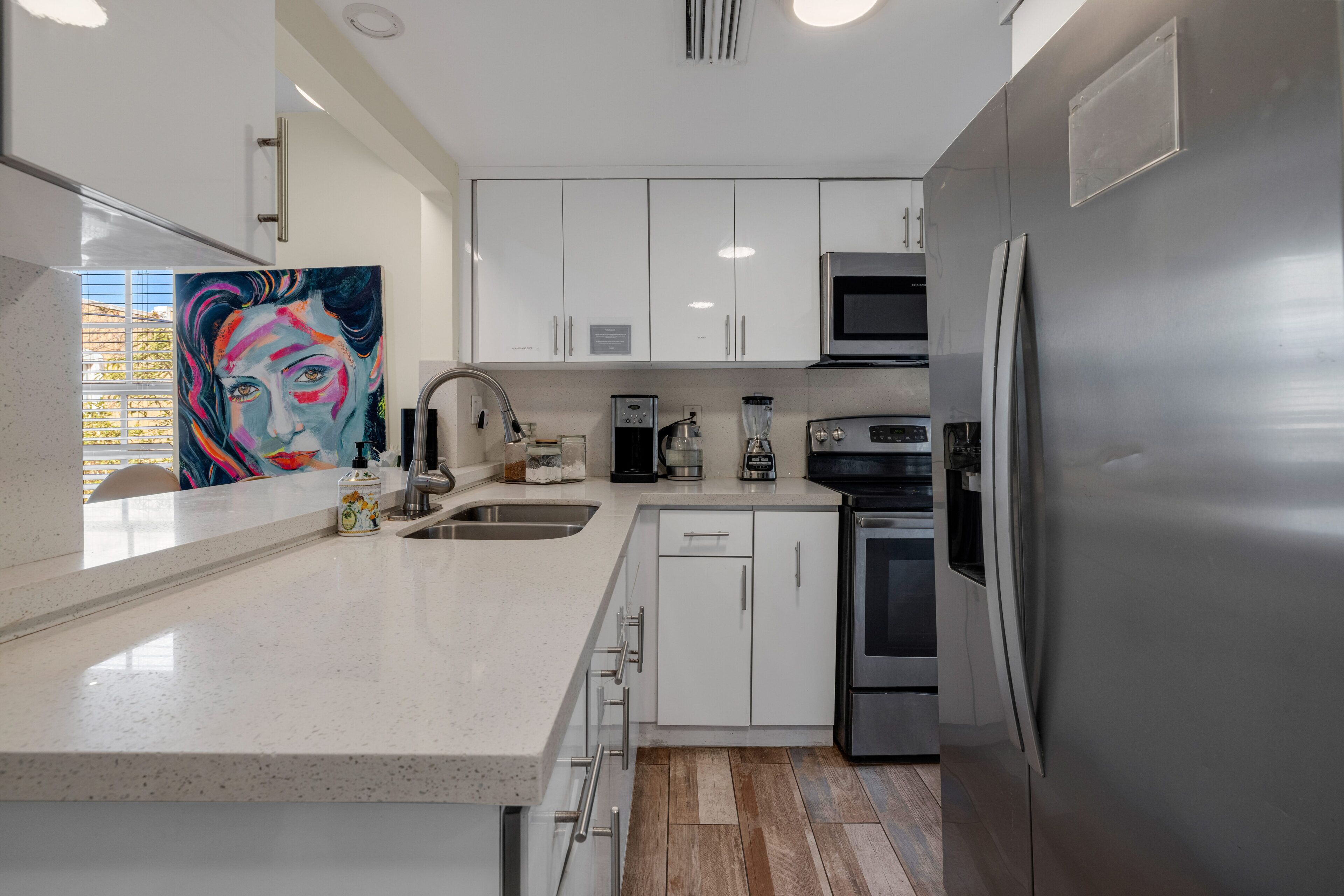 Comfort Double Room, Garden View | Shared kitchen