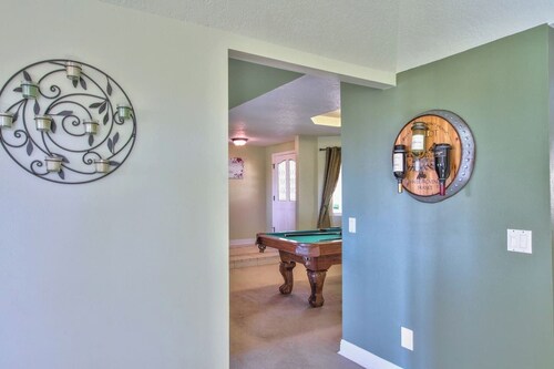 Delgado way- Charming home on 3 acres w/ Vineyards