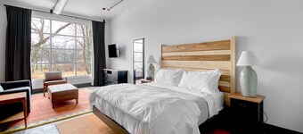 Seven Acre Dairy Company