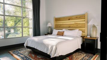 Signature Suite, River View | Free WiFi