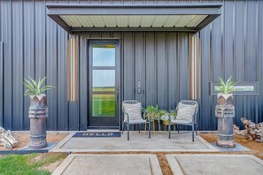 Exterior detail - Granbury Lakefront Compound | Sleeps 50+ (Granbury)