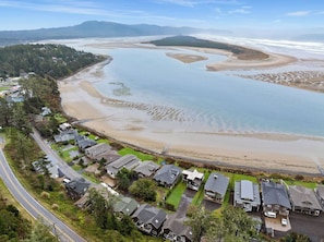 Beach - The Salty Dog Curated Bayfront Escape (Tillamook)