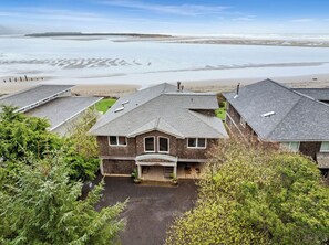 Exterior - The Salty Dog Curated Bayfront Escape (Tillamook)