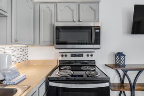 Private kitchen - Moonraker 15 (Gulf Shores)