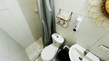 Chambre Simple Ăconomique | Salle de bain