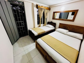 Standard Twin Room | Free WiFi, bed sheets - Hotel El Progreso (Armenia)