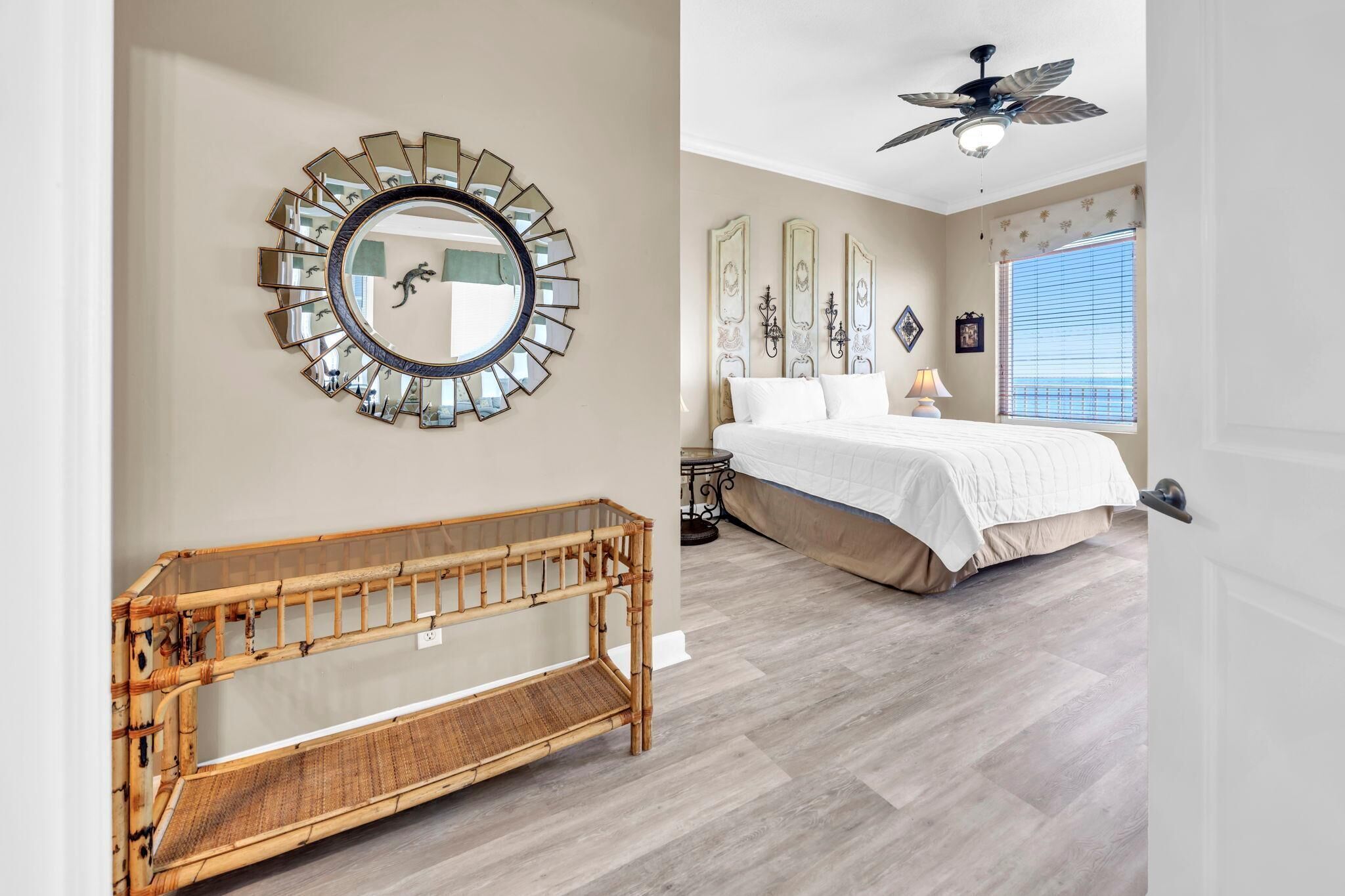 Condo, Multiple Beds (Grandview East 1505)