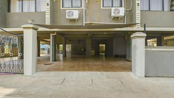 Rumah | Resepsionis