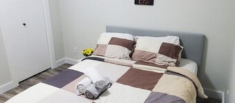 Cozy 2 bedroom basement suite