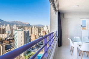 Outdoor dining - Tropic Mar Apartment 15A Levante Beach (Benidorm)