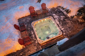 Bain à remous extérieur