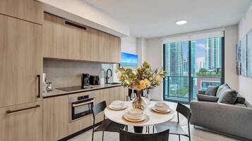 Apartment, Balcony, City View