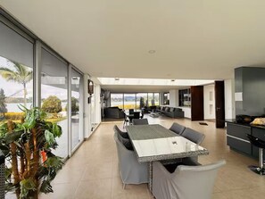 Dining - Vrbo Property (Peñol)