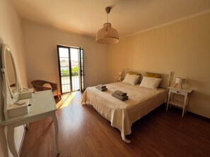 3 habitaciones, wifi y ropa de cama 