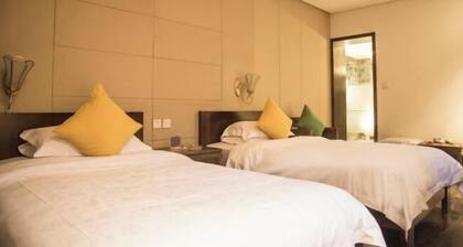 Langzhong Lijia Quadrangle Inn