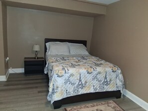 2 bedrooms, desk, free WiFi