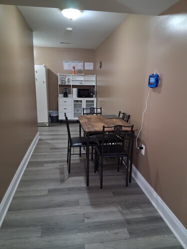 Well-appointed basement in downtown Culpeper.