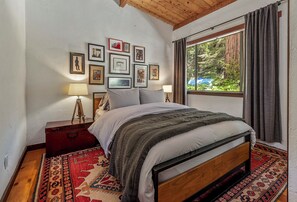 Room - Deer Ranch, A Modern Redwood Sanctuary in Occidental (Occidental)