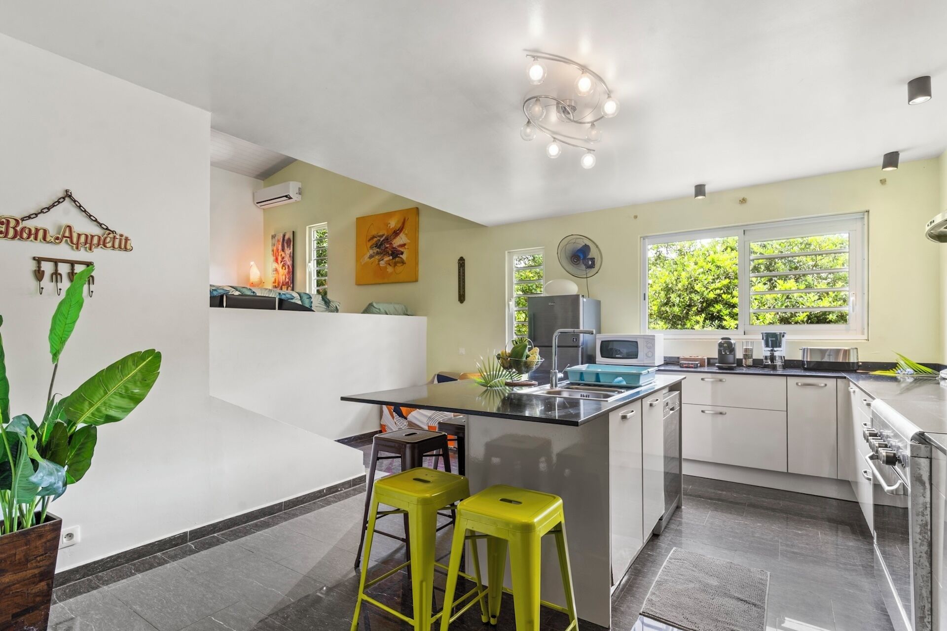 Casa, piscina particular | Cozinha privada